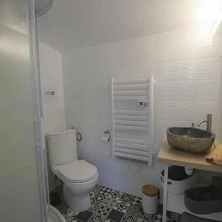 Holiday home Le Vert Saint-Germain-de-Lusignan